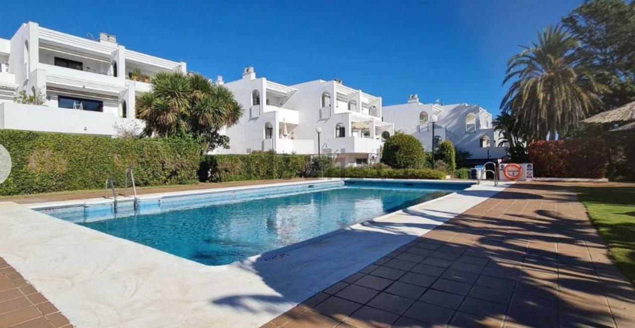 Sotogrande Duplex Near Polo, Best Pool View, 2 Pools, Full South, 7 Drive To Beaches And Port Eksteriør billede
